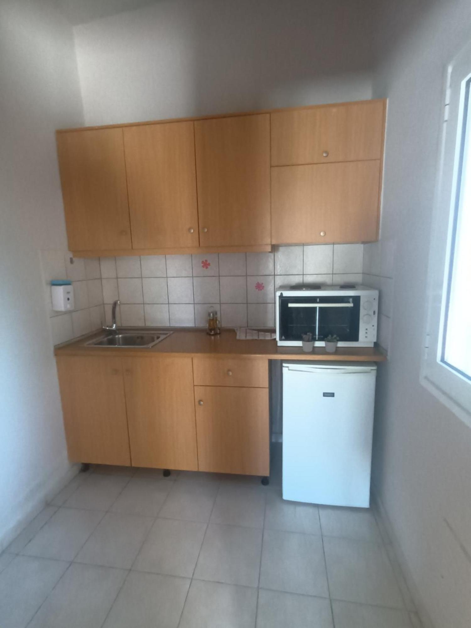 Cathrin Beach Apartments Stavrós Eksteriør bilde
